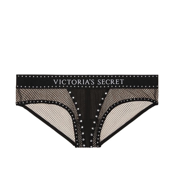 Victoria’s Secret X Balmain fashion show bra sets - Picture 6 of 7